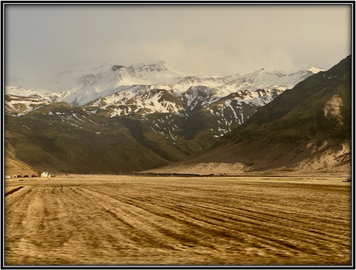mountain range in Iceland